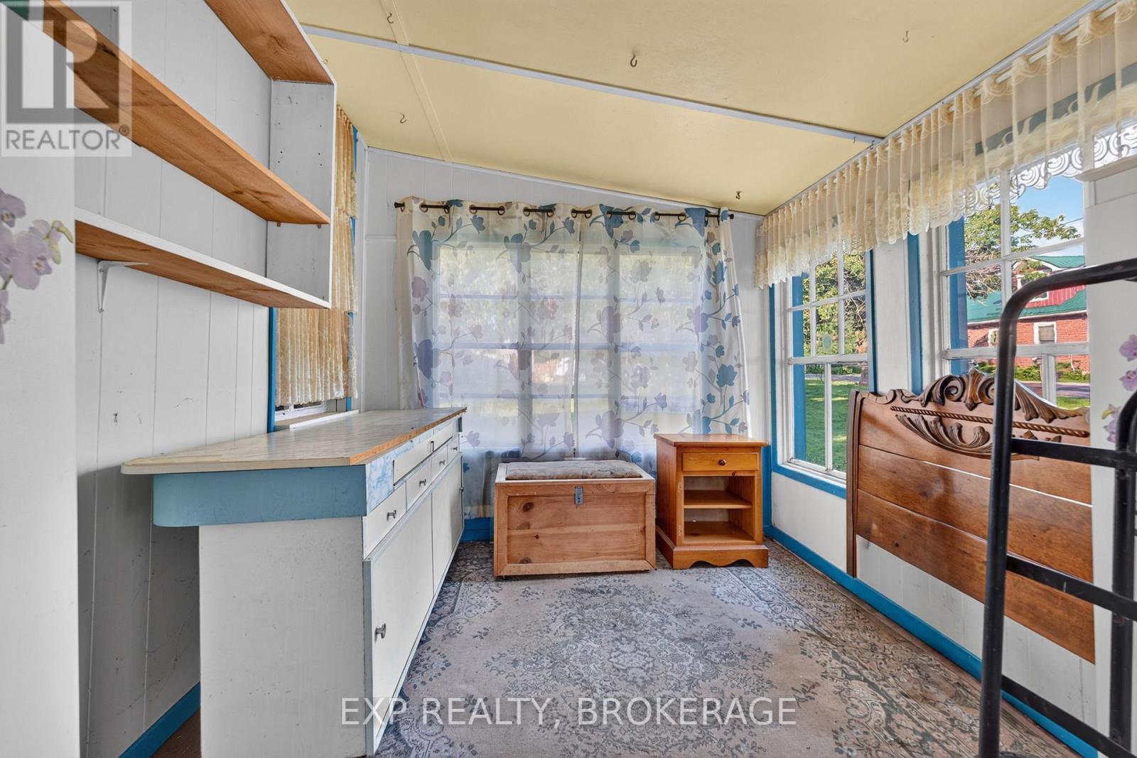 33 BRANCH STREET - 21