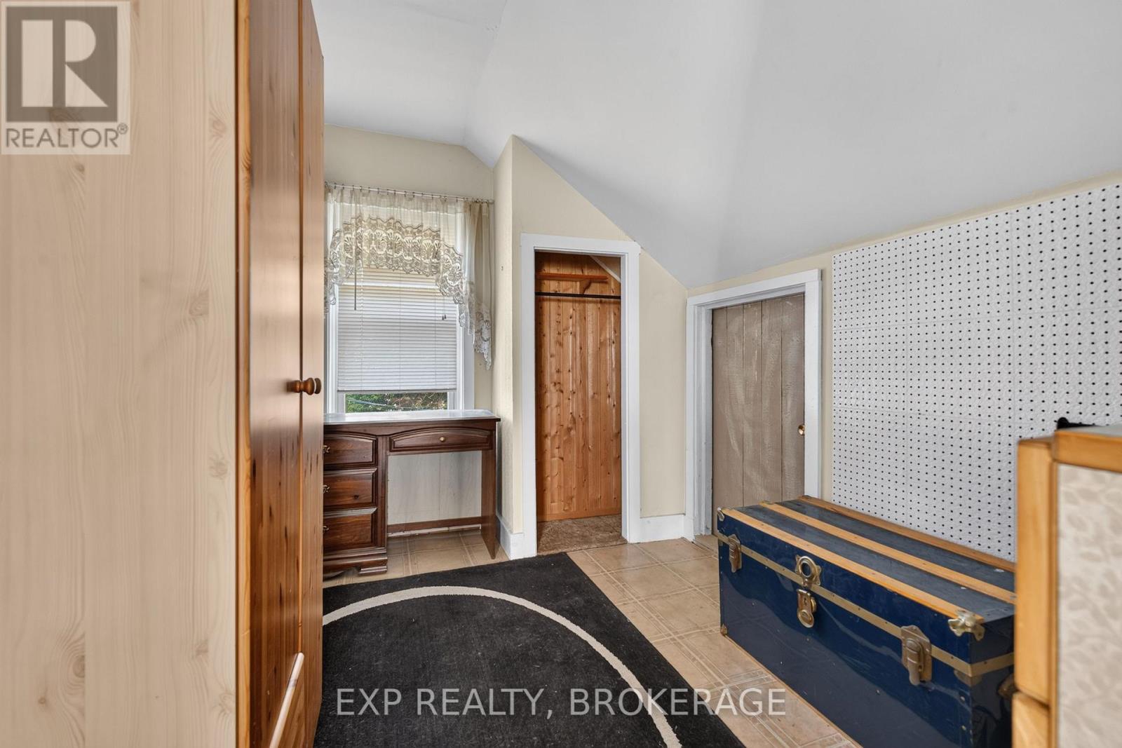 33 BRANCH STREET - 26