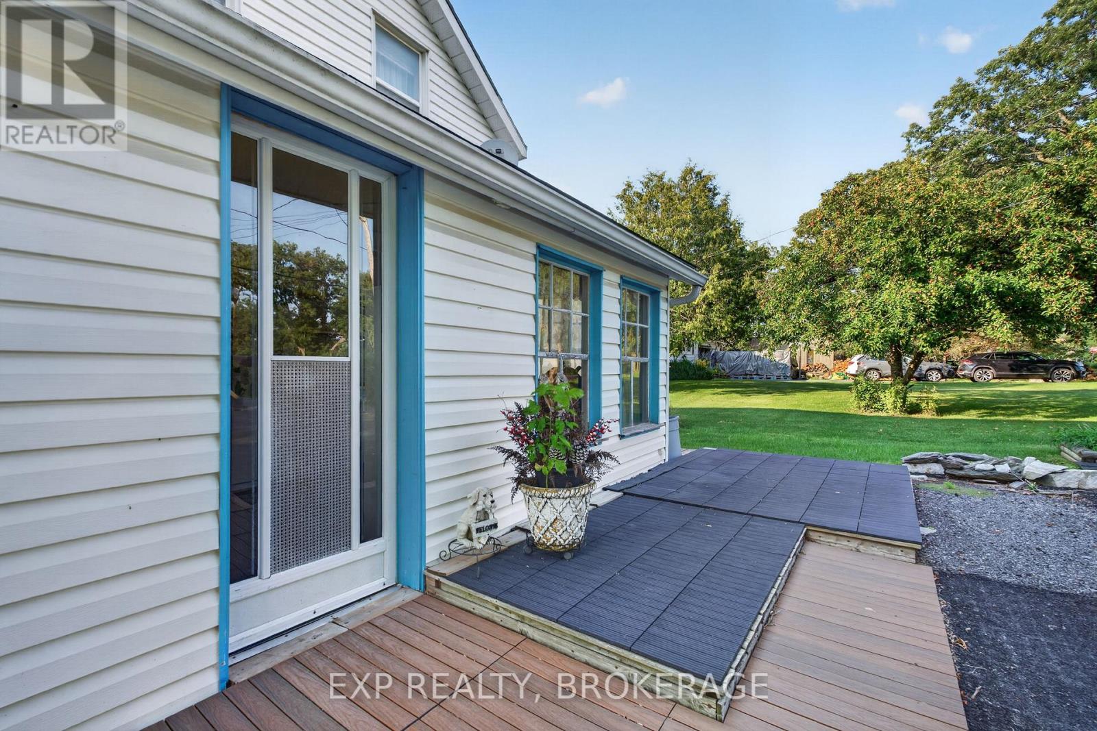 33 BRANCH STREET - 6