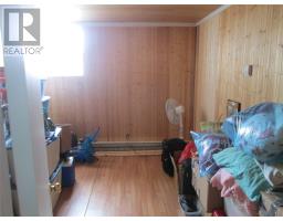 160 Goodyear Avenue thumbnail 40