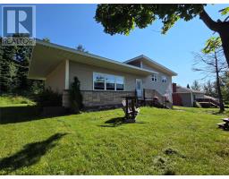 160 Goodyear Avenue thumbnail 6