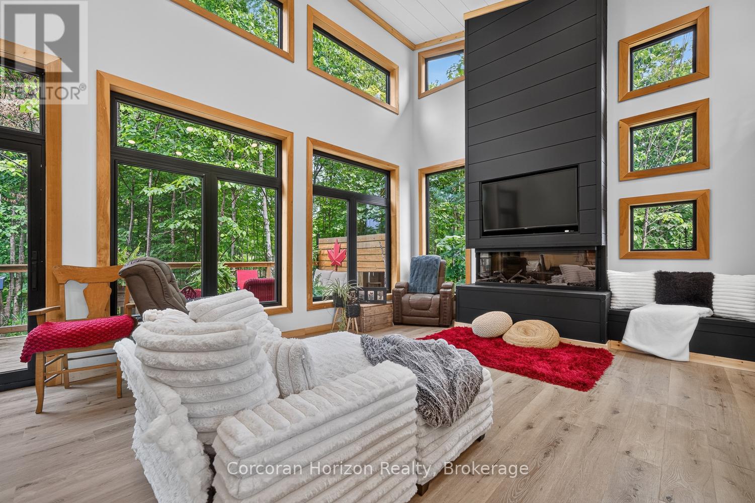 9 SILVER BIRCH CIRCLE N - 13