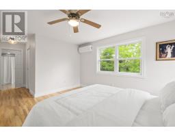 88 Lochmoor Lane, Dartmouth, NS B2W6C8 Photo 17
