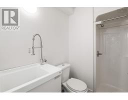 88 Lochmoor Lane, Dartmouth, NS B2W6C8 Photo 32