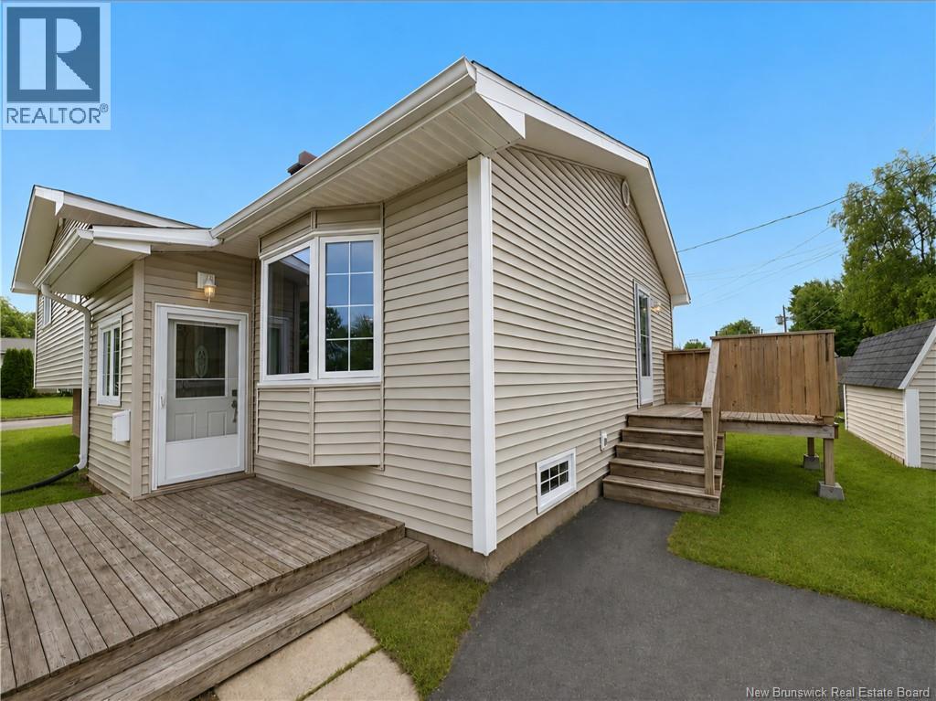 11 Pembroke Crescent - 3