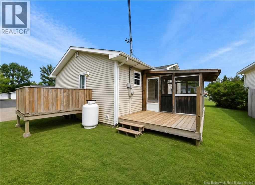 11 Pembroke Crescent - 32