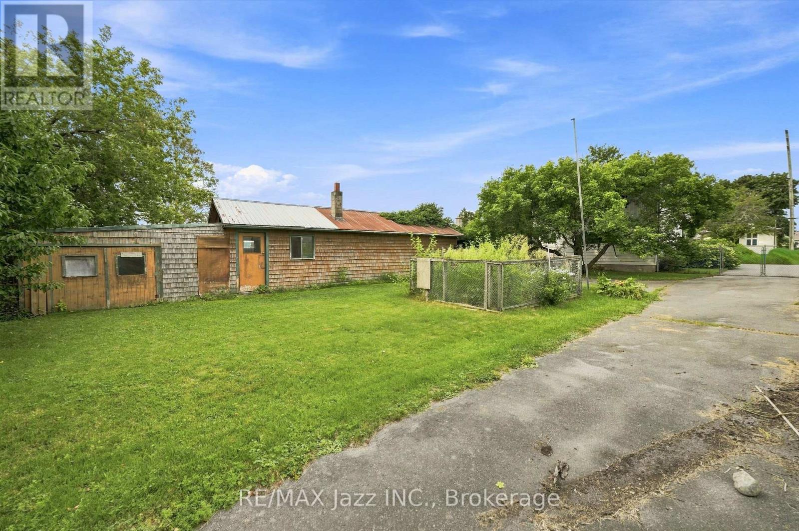 119 WEST STREET W - Image 30