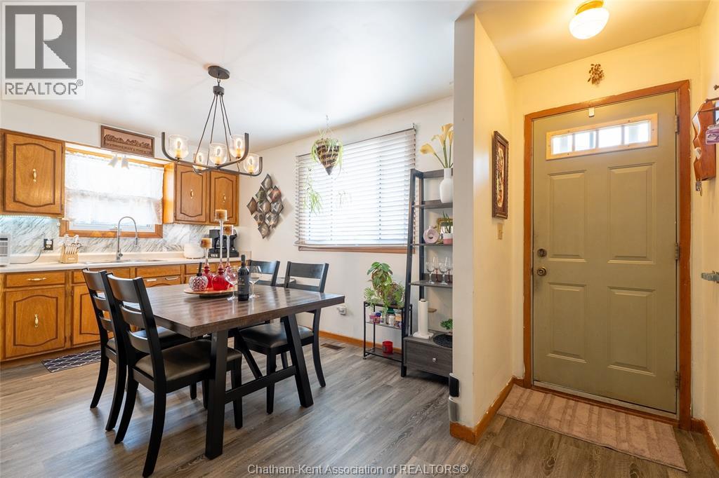 86 Marion AVENUE - 18