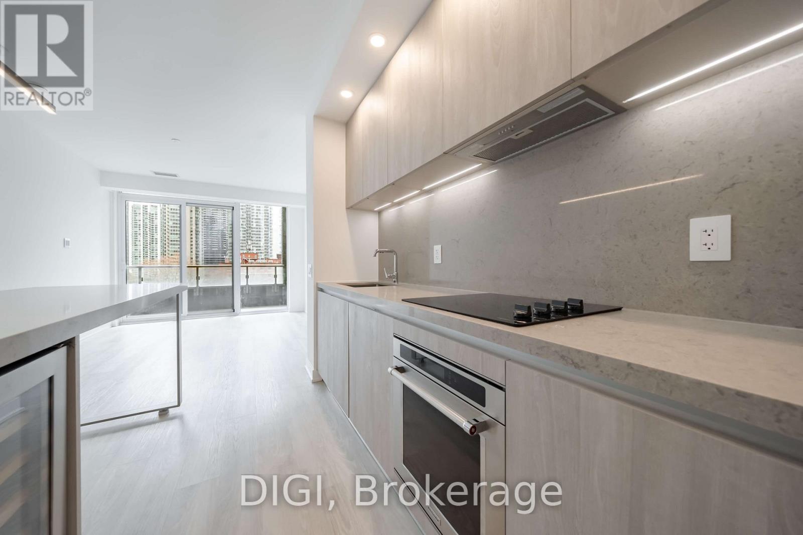 Photo of 57 Spadina Avenue