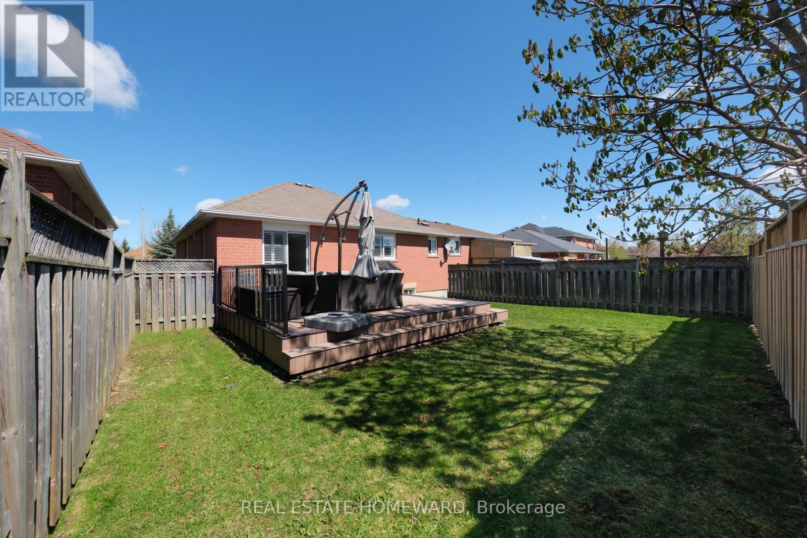 1283 VINCENT CRESCENT - 19