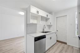 34 Inkster Boulevard, Winnipeg, MB R2W0J2 Photo 11