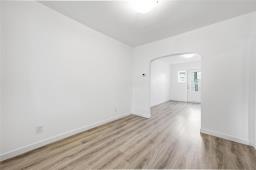 Kitchen - 34 Inkster Boulevard, Winnipeg, MB R2W0J2 Photo 7