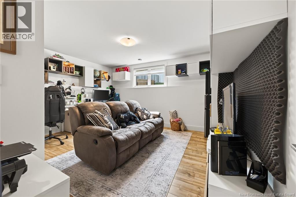 39 Donat Crescent - Image 39