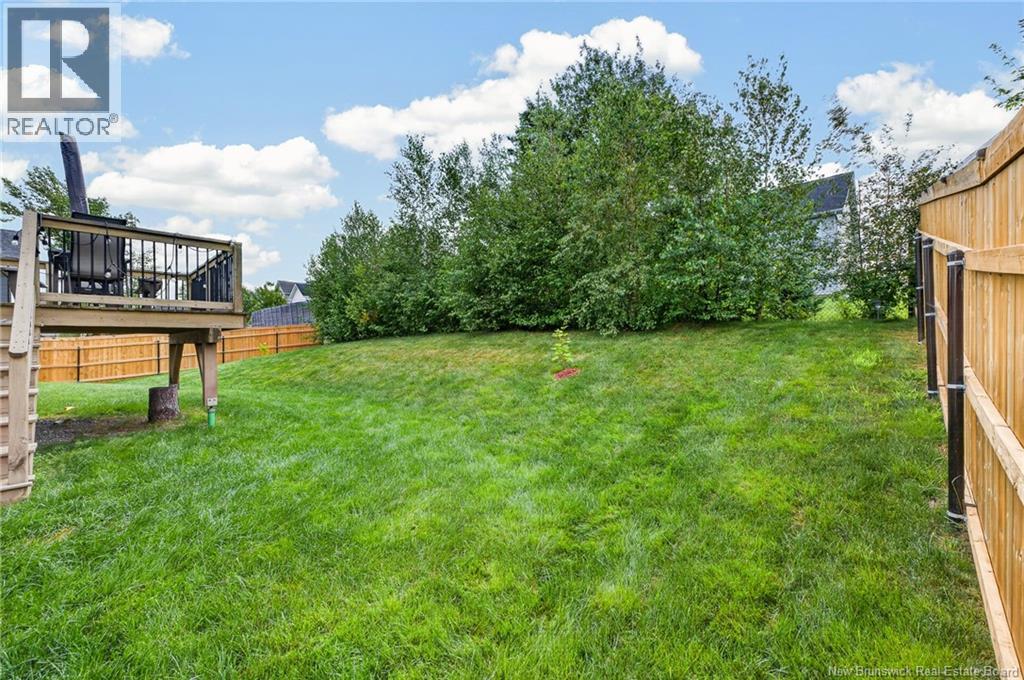 39 Donat Crescent - 48