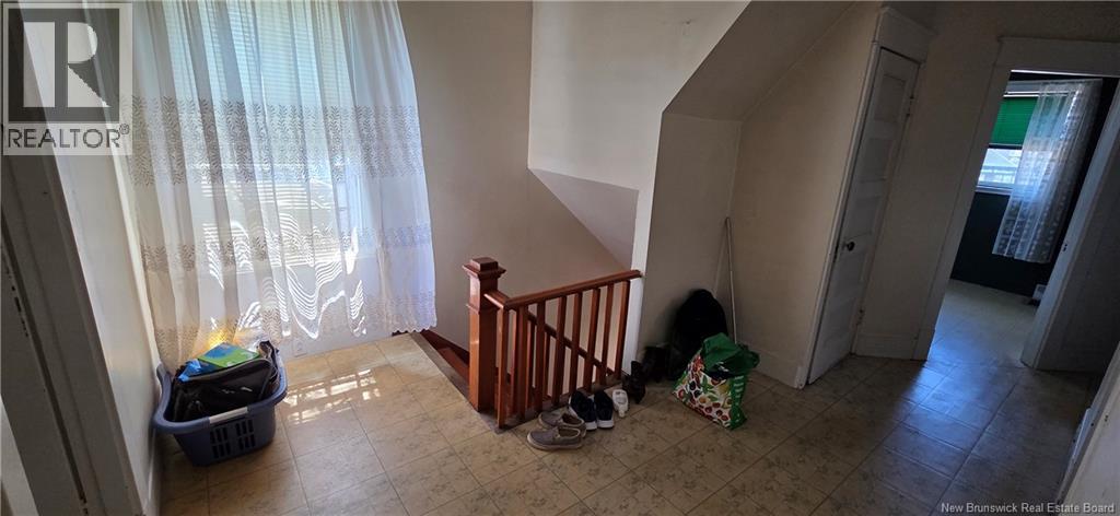 5 Maple Street - 16