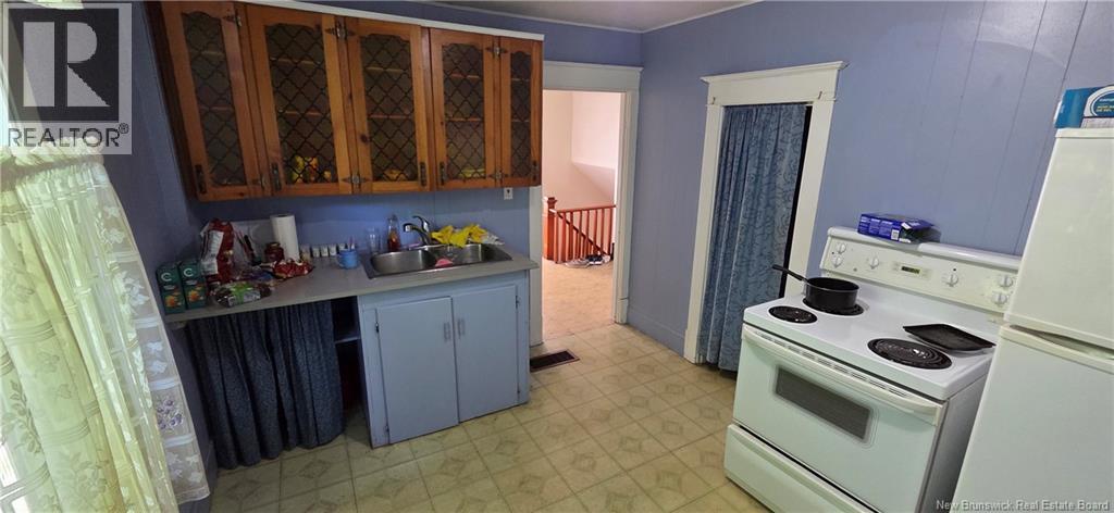 5 Maple Street - Image 17