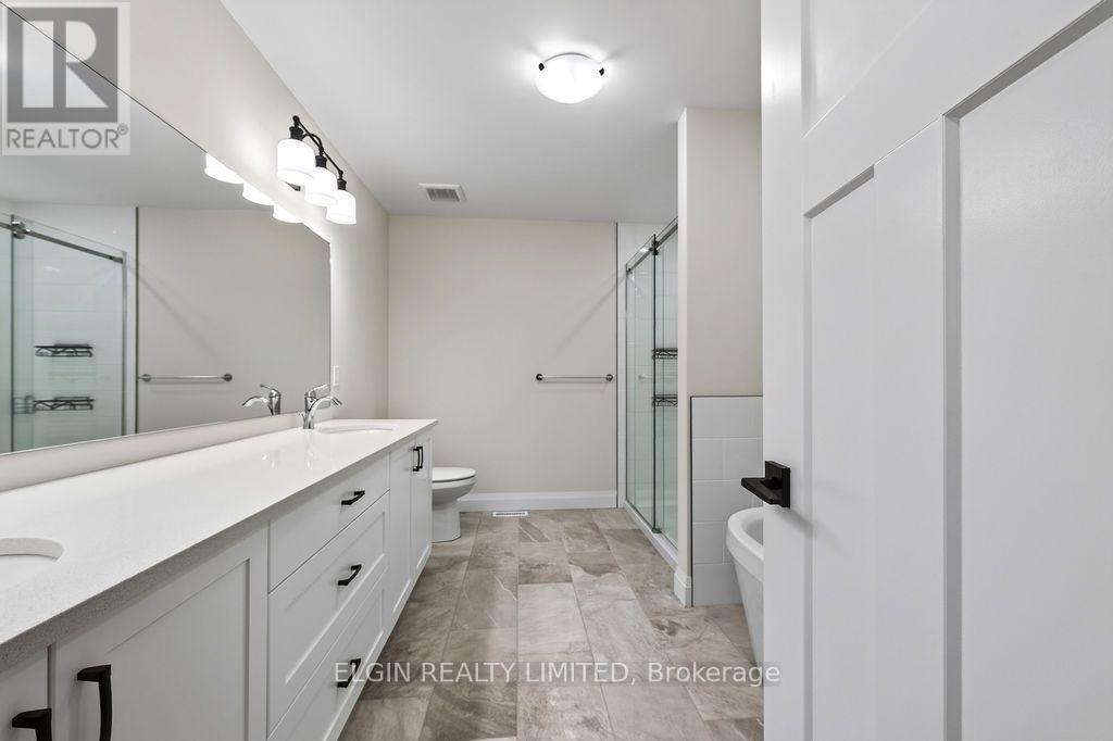 #15 49 ROYAL DORNOCH DRIVE - Image 18