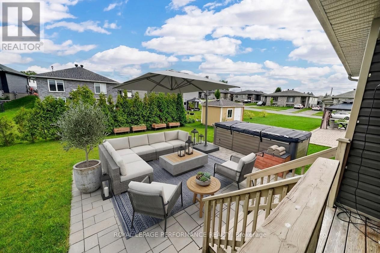 2128 TREMBLAY AVENUE - 32