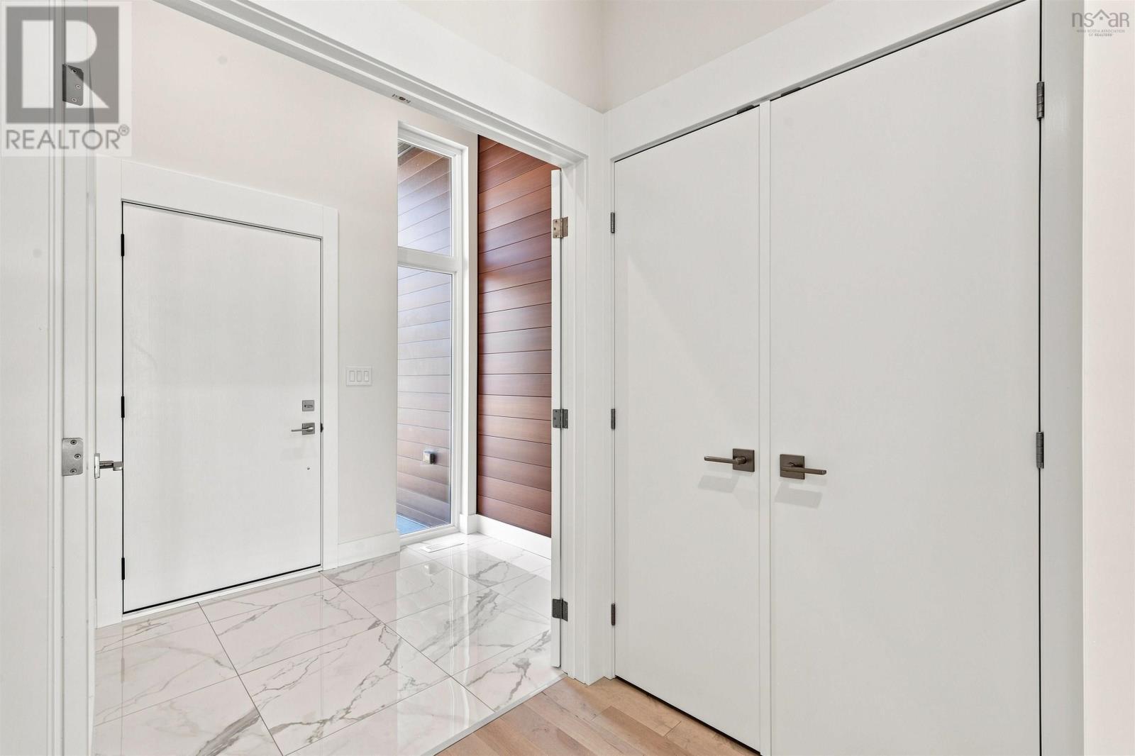 61 Helen Creighton Court - 6