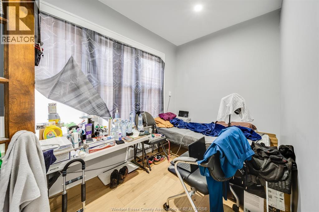 1408 DOUGALL AVENUE - 15