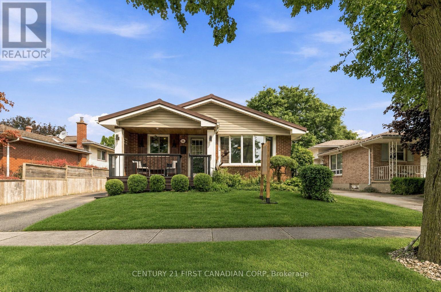 14 ALAYNE CRESCENT