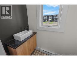 20 Vision Court, Dieppe, NB E1K0A8 Photo 12