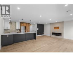 2pc Ensuite bath - 24 Vision Court, Dieppe, NB E1K0A8 Photo 7