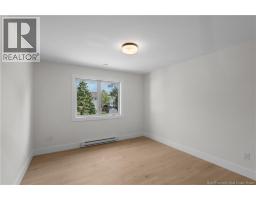 24 Vision Court, Dieppe, NB E1K0A8 Photo 16