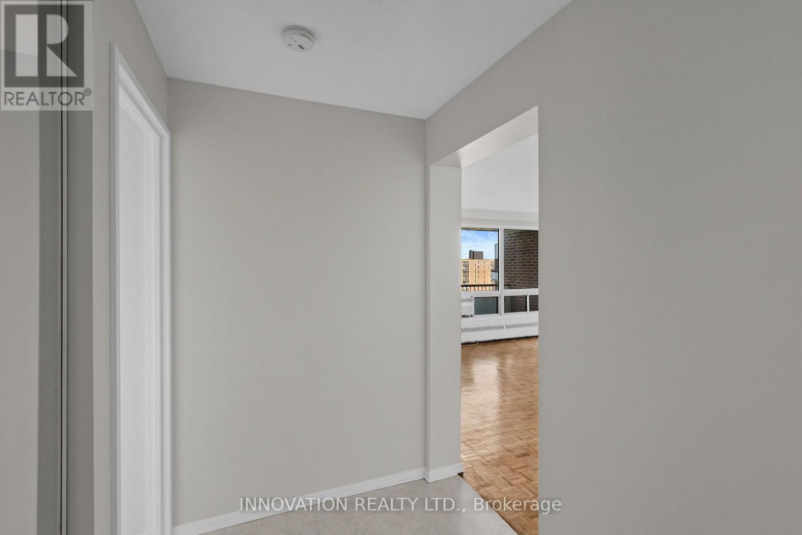 2 Bed, 1 Bath House for Sale in Ottawa – 1214 – 20 CHESTERTON DRIVE, Ottawa – MLS# X13665392 - Image 8