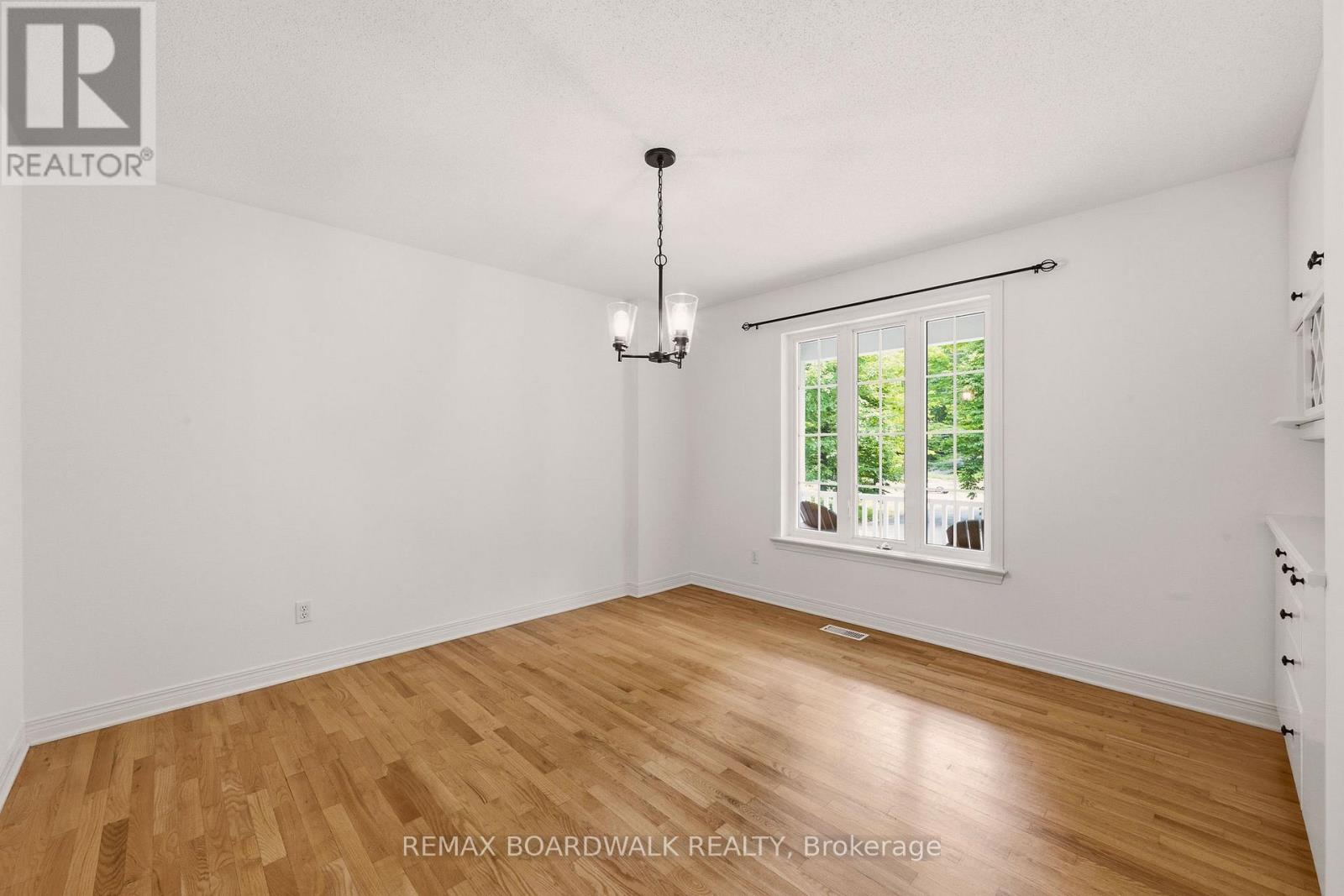 289 TIMBERWOOD DRIVE - Image 10