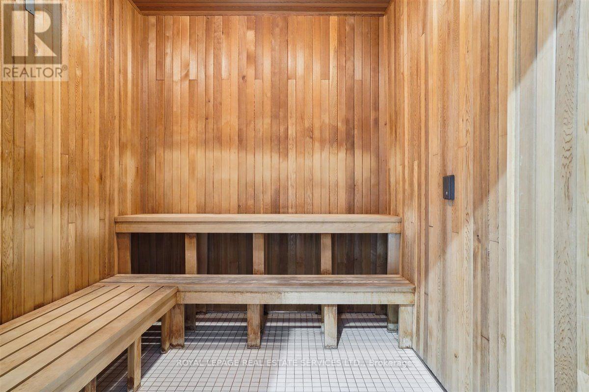 #1310 55 SPEERS ROAD - 29