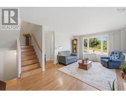 Family room - 554 South Broadway, Cornwallis Park, NS B0S1H0 Photo 8