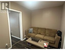 12 Blatch Avenue thumbnail 16
