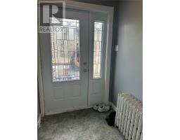 12 Blatch Avenue thumbnail 2