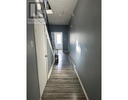 12 Blatch Avenue thumbnail 3