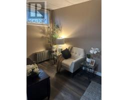 12 Blatch Avenue thumbnail 37