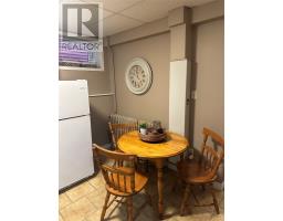 12 Blatch Avenue thumbnail 39