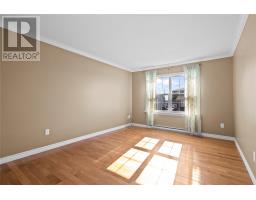 62 Wyatt Boulevard thumbnail 3