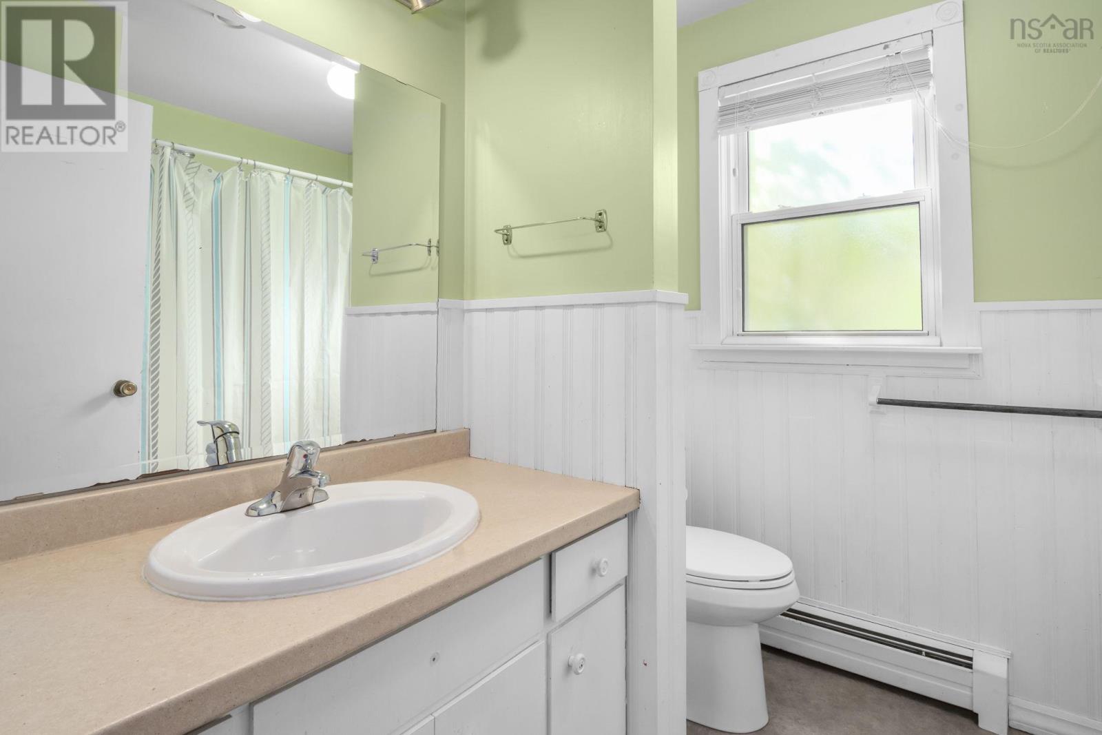1053 Terence Bay Road - 22