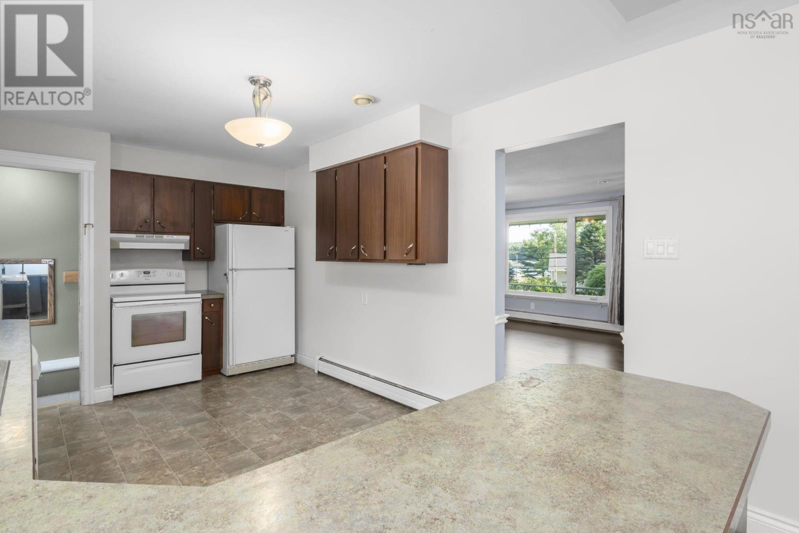 1053 Terence Bay Road - 11