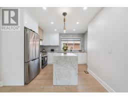 385 Village Crescent, Kitchener, ON N2M4V2 Photo 15