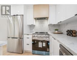 385 Village Crescent, Kitchener, ON N2M4V2 Photo 17