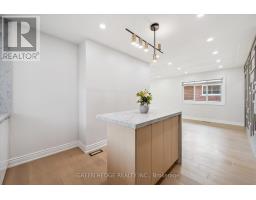 385 Village Crescent, Kitchener, ON N2M4V2 Photo 18