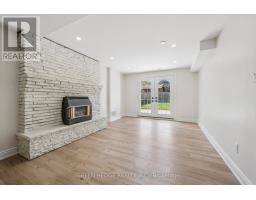 385 Village Crescent, Kitchener, ON N2M4V2 Photo 32