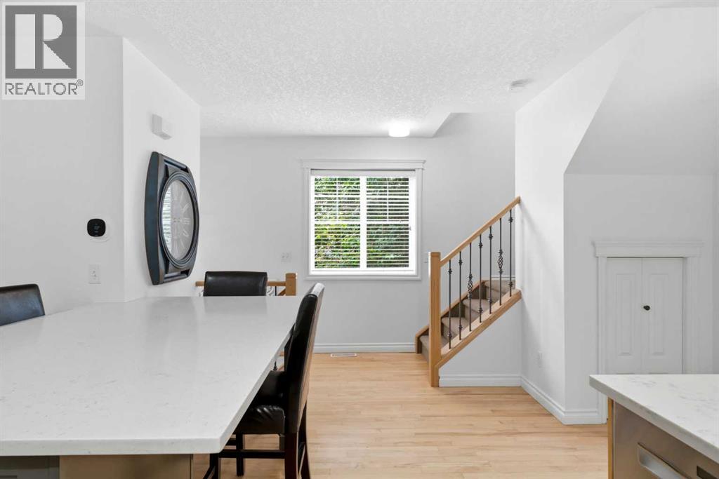 #2 435 13 Avenue NE - 2