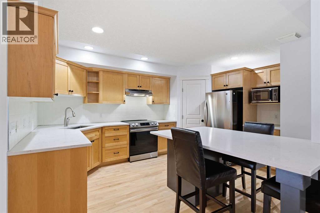 #2 435 13 Avenue NE - 4