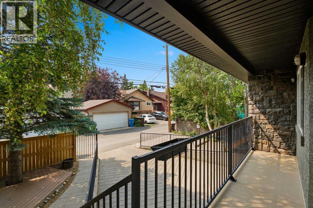 #2 435 13 Avenue NE - 40
