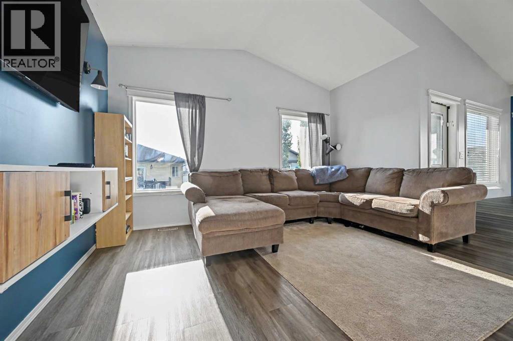 12118 103A Street - Image 14