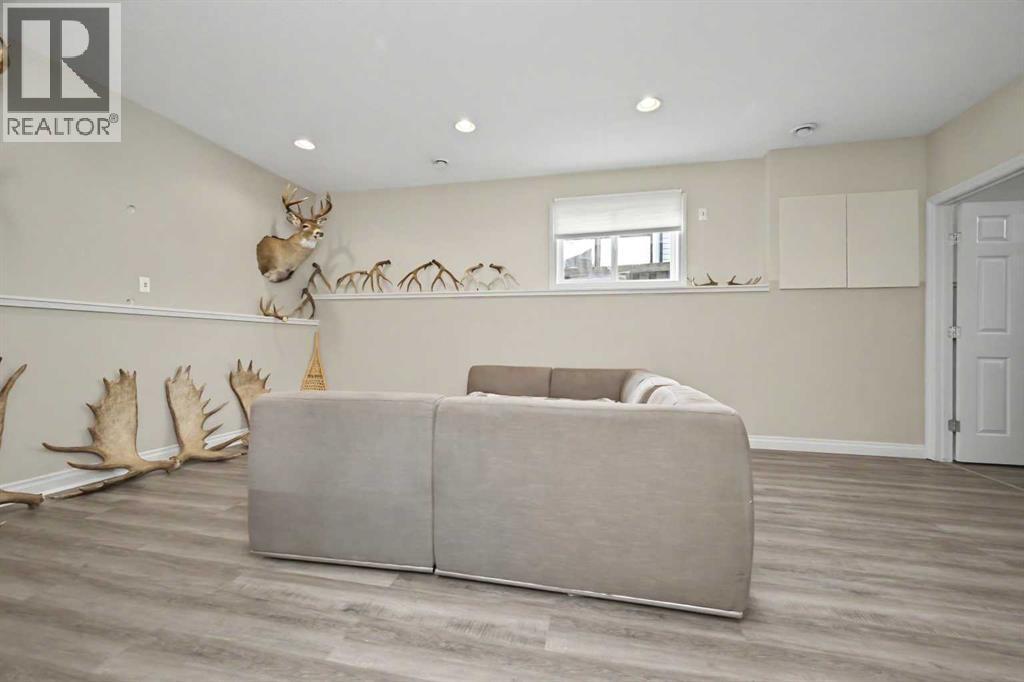12118 103A Street - Image 23
