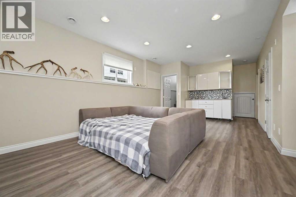 12118 103A Street - Image 24